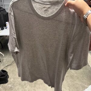 Banana Republic Heather Gray Short Sleeve Tee